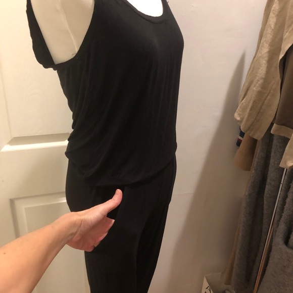 Bella Luxx jersey jumpsuit with pockets - Picture 2 of 5